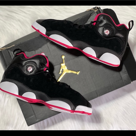 New Nike Grade School Jumpman Team 2 Jordan sneakers - Picture 6 of 14